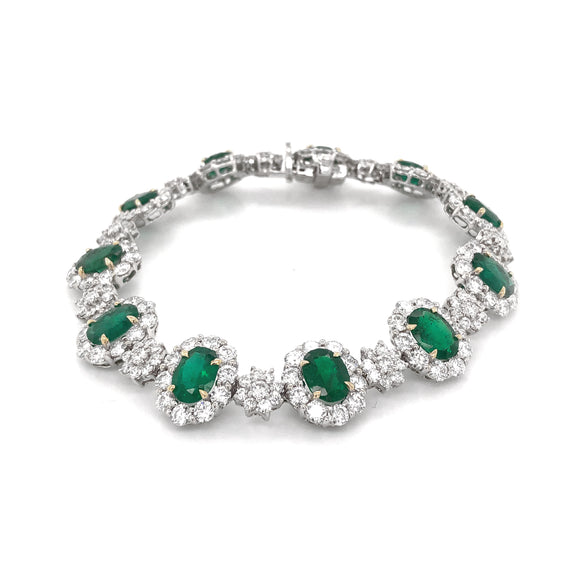 Zambian Oval Cut Emeralds 11.82 Carat Diamond Platinum Bracelet