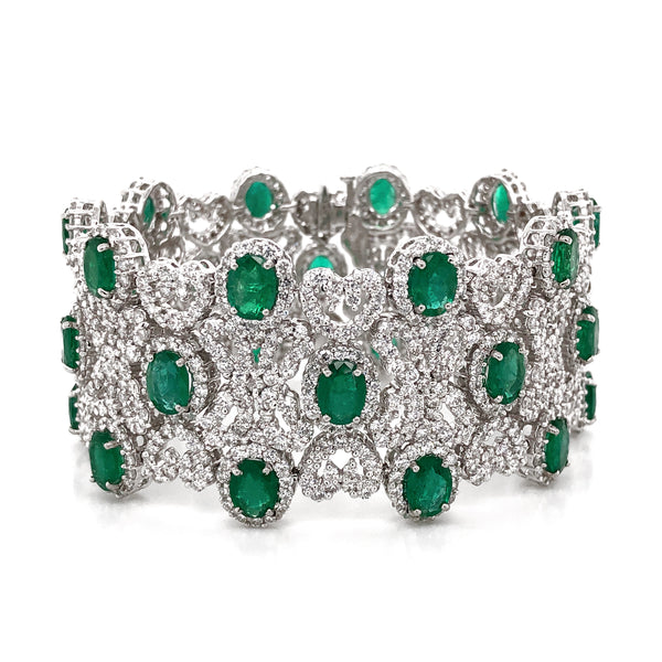 Zambian Oval Cut Emeralds 22.18 Carat Diamonds 20.16 carat In 18 Karat White Gold Bracelet