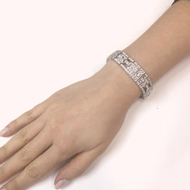 Art Deco Inspired Round Cut White Diamonds 11.29 Carat Platinum Bracelet