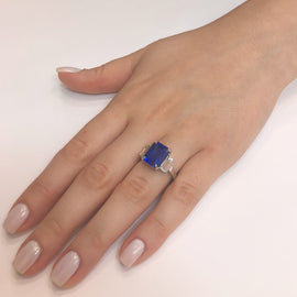 Certified Ceylon Sapphire 8.76 Carat Baguette Diamonds Platinum Ring